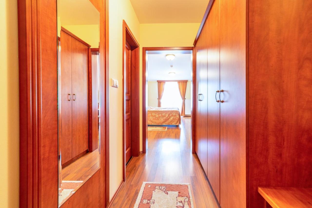 Pannon Hotel Bejelentkezes 20 Oraig, Check-In Until 20 O'Clock, Einchecken Bis 20 Uhr Mohacs Luaran gambar